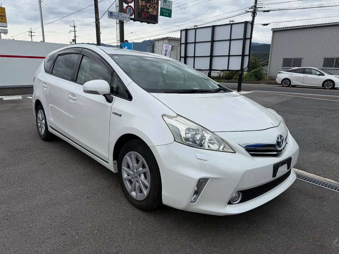 トヨタ プリウスアルファ G