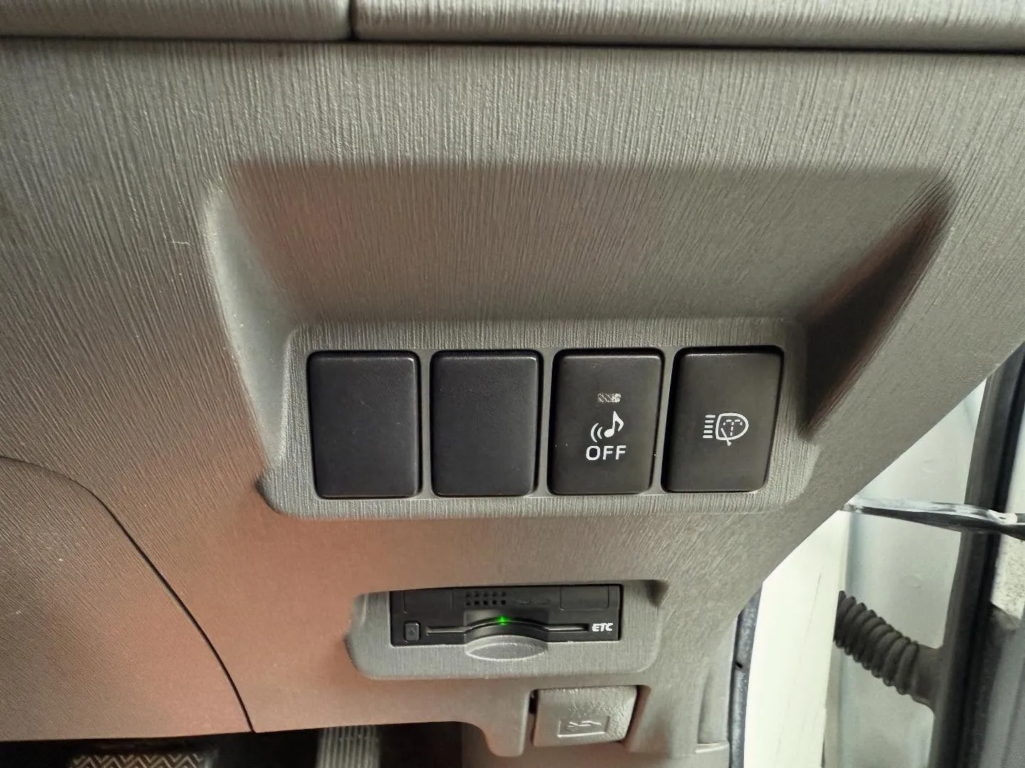 ────────────────────────