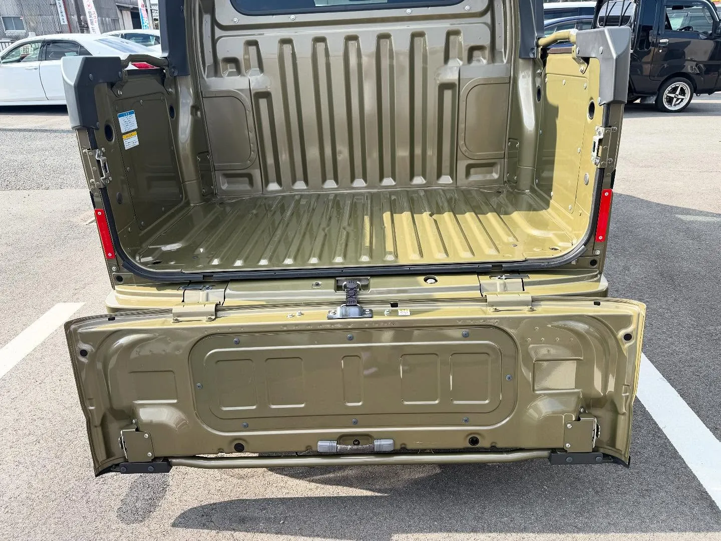 ────────────────────────