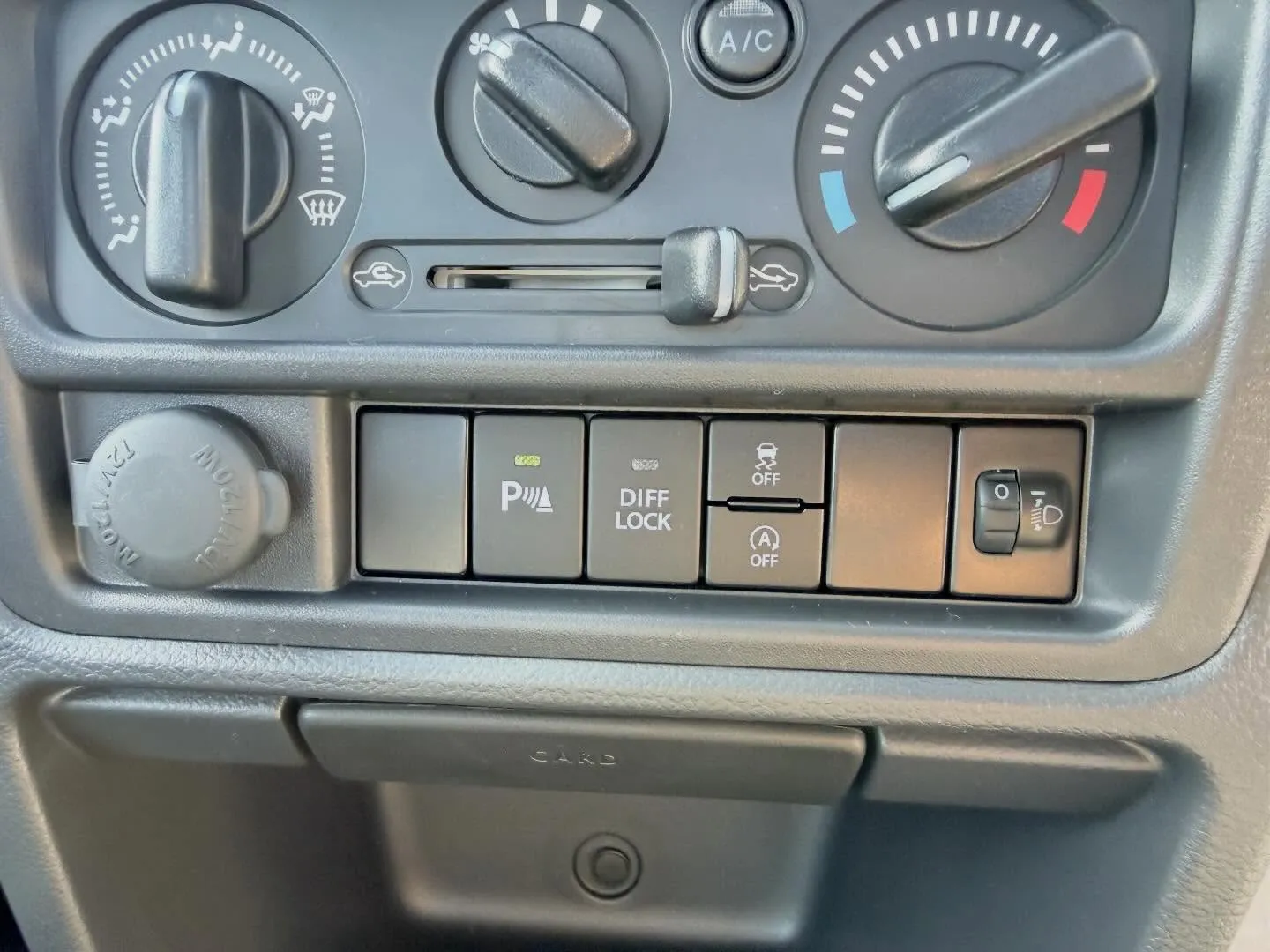 ────────────────────────