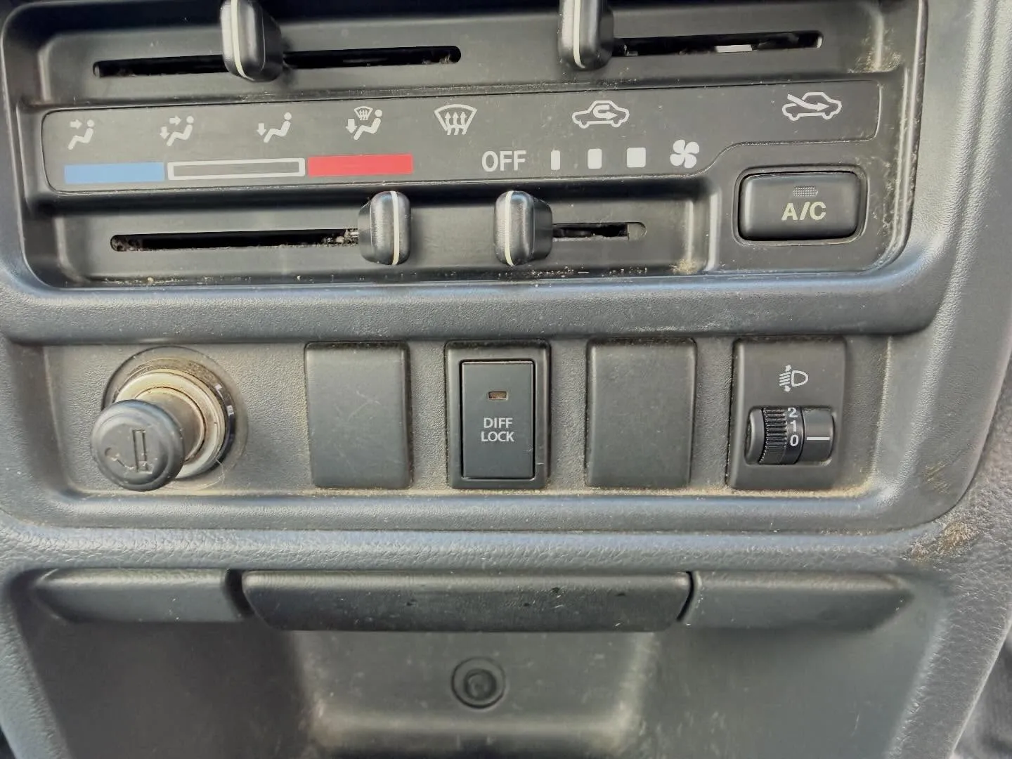 ────────────────────────