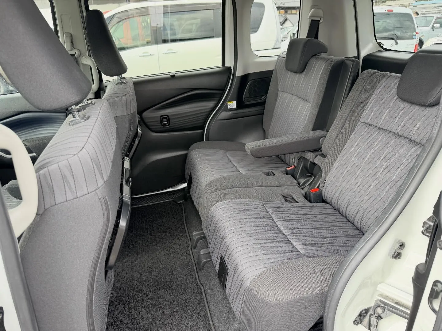 ────────────────────────