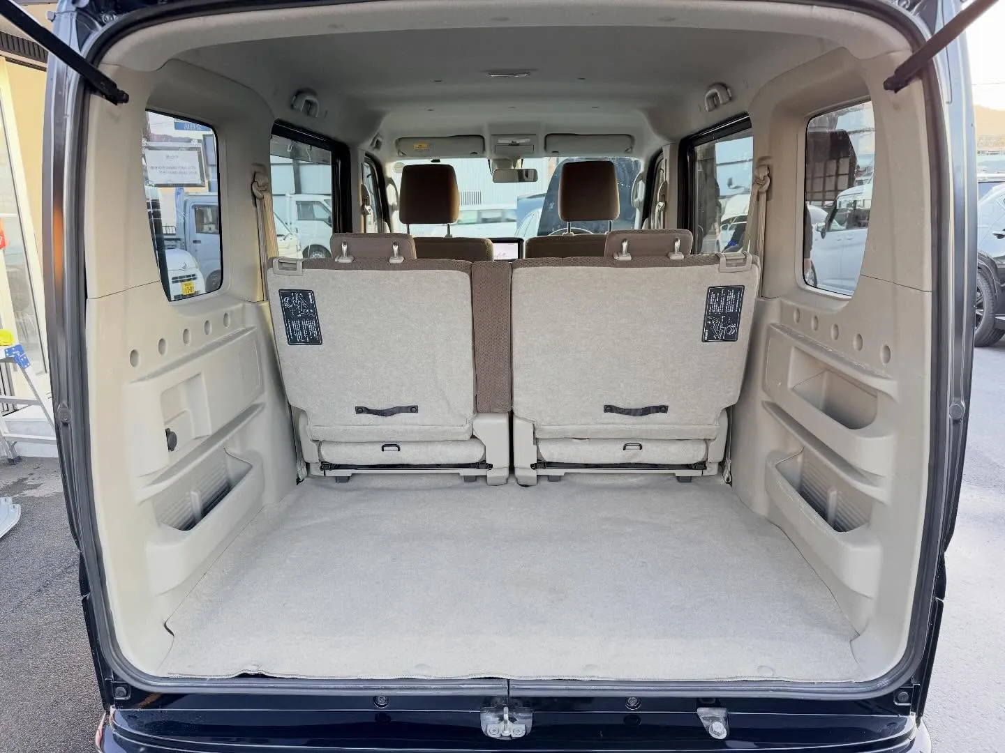 ────────────────────────