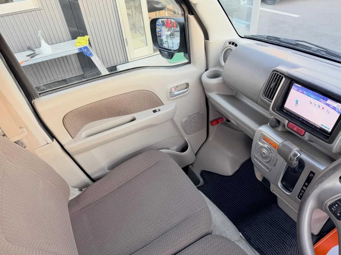 ────────────────────────