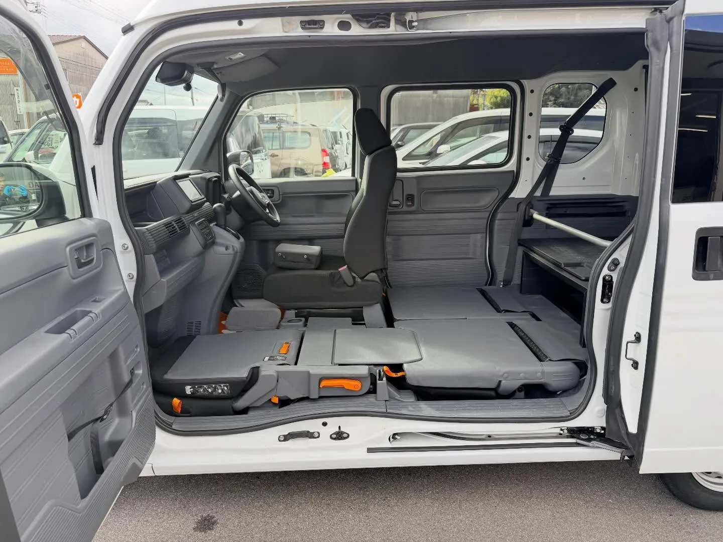 ────────────────────────