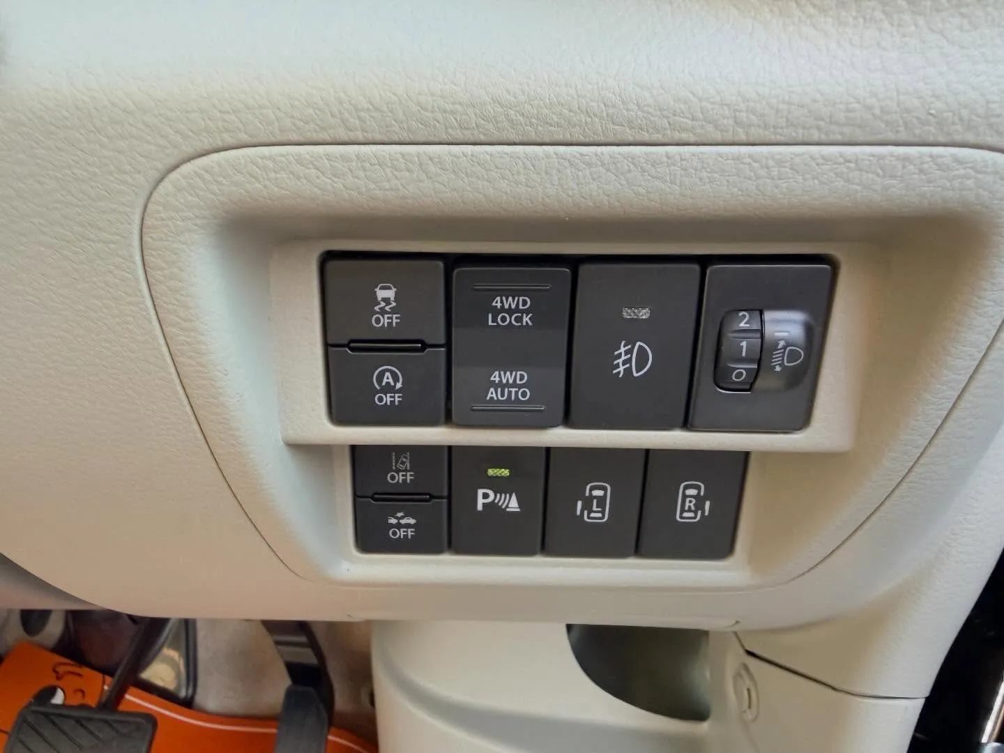 ────────────────────────