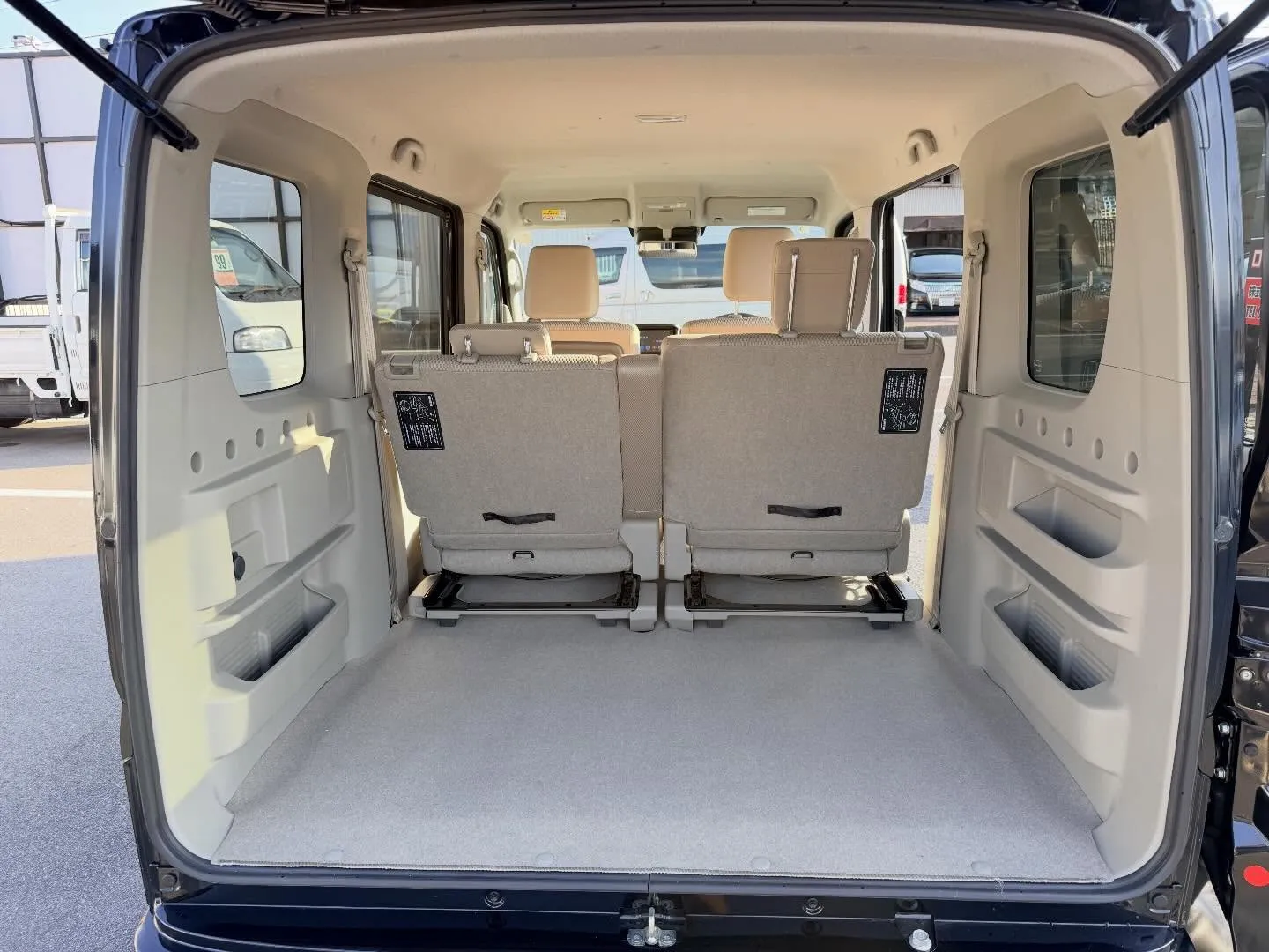 ────────────────────────