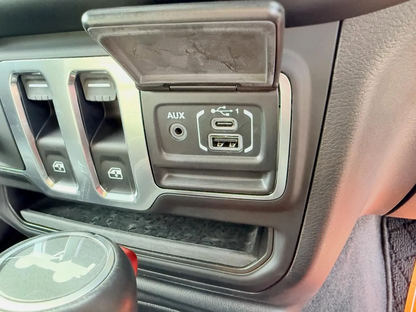 ────────────────────────