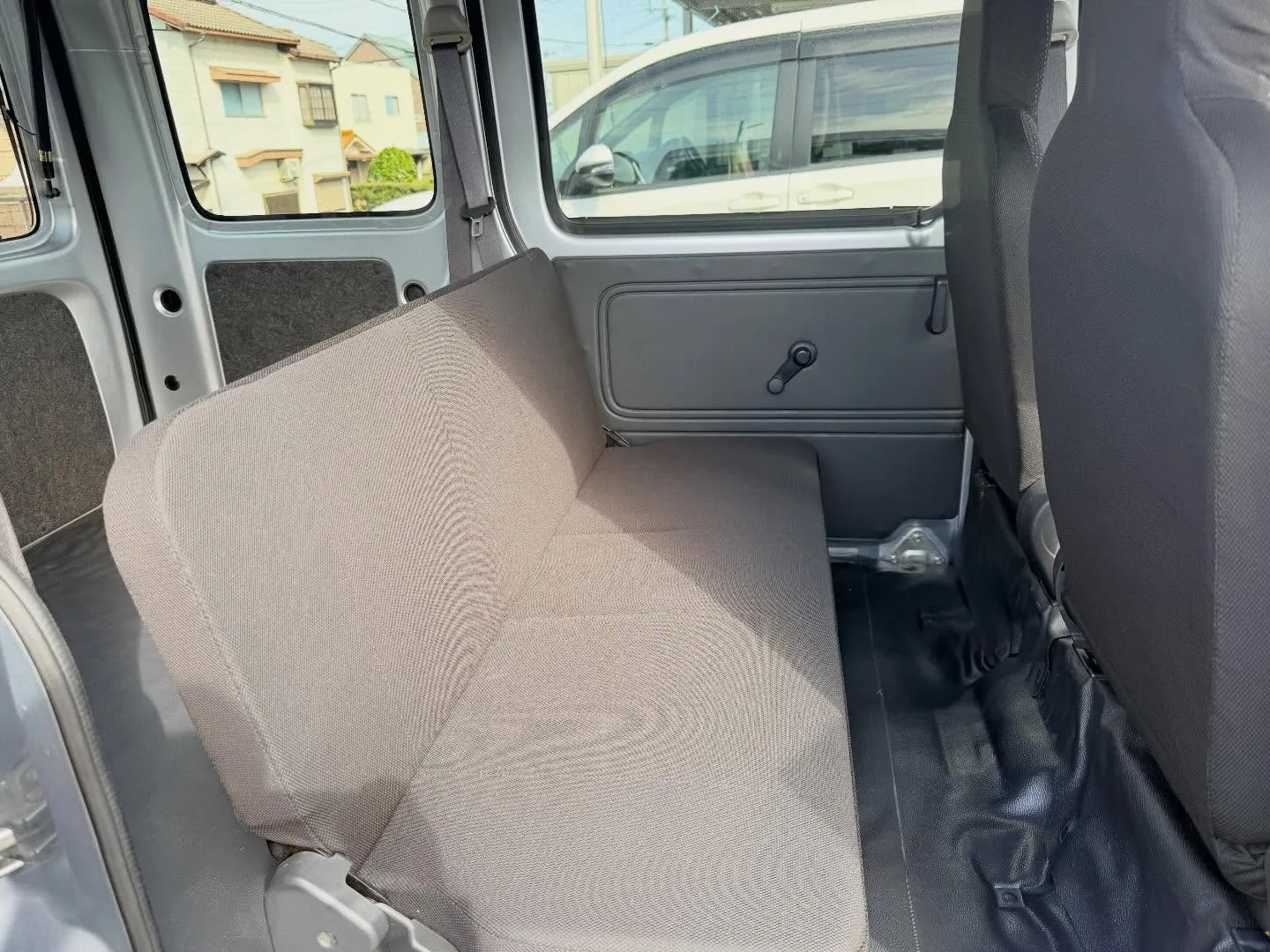 ────────────────────────