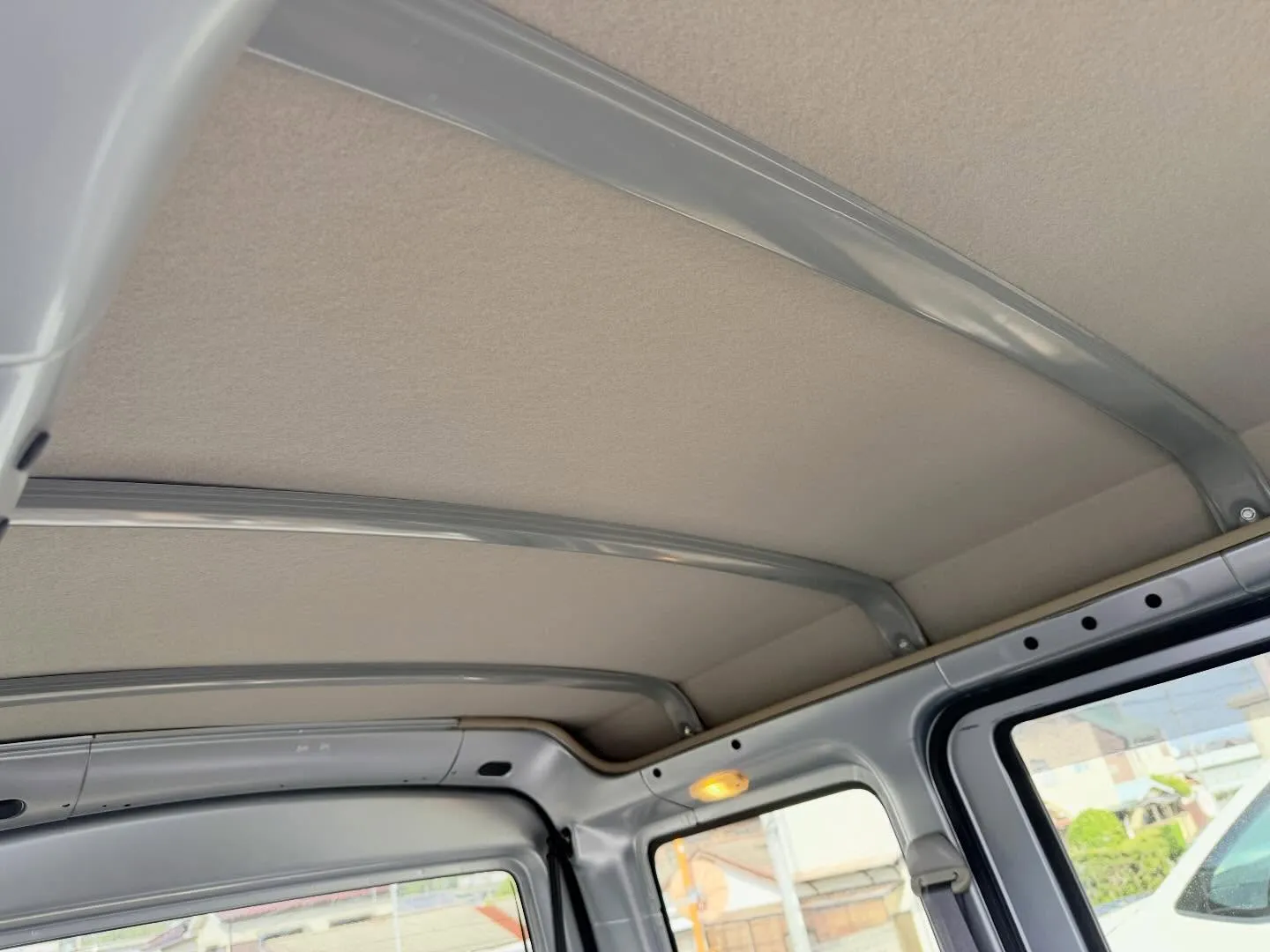 ────────────────────────