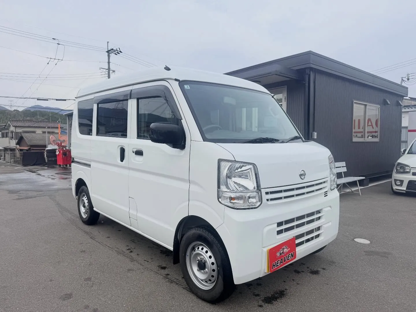 ニッサン NV100クリッパーバン DX