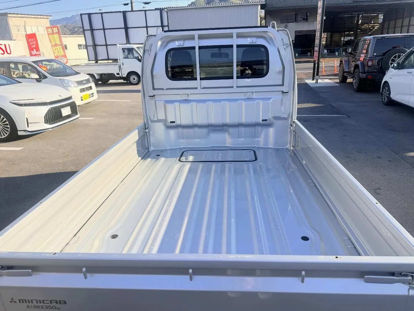 ────────────────────────